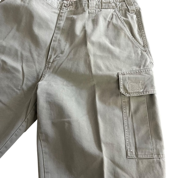Fargo men’s cargo shorts with pockets size 36 waist utility 100% cotton green - Picture 2 of 10